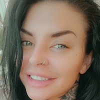 Alisha Harris Desnuda