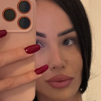 Anet Slotova Desnuda