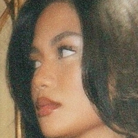 Ashley Luzon Desnuda