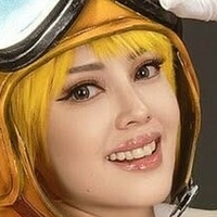 Awie De Guzman Desnuda