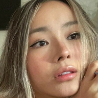 Beau Victoria L. Desnuda