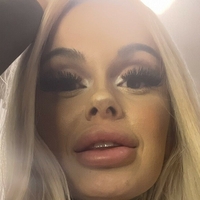 blondiebombbarbs/Badbarbiet Desnuda