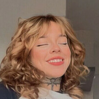 Brendazelinski Desnuda