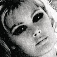 Brigitte Skay Desnuda