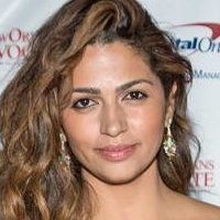 Camila Alves Desnuda