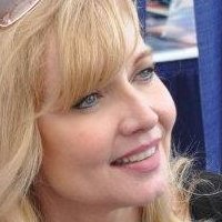Cindy Morgan Desnuda