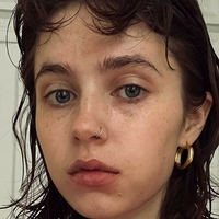 Clairo Desnuda