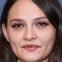 Clementine Creevy Desnuda