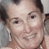 Dolores McDonough Desnuda