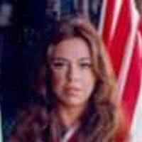 Elaine Giftos Desnuda