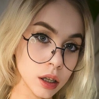 ella_tatti Desnuda