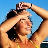 Elly Candi Desnuda