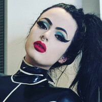 Empress Poison Desnuda