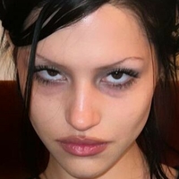 Gabriette Bechtel Desnuda