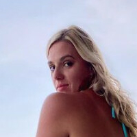 Haley Gros Desnuda