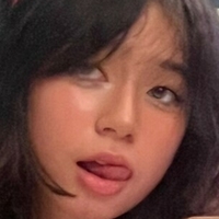 Hsimingg Desnuda