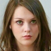 Imogen Rhiannon Desnuda
