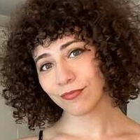 Julia Kaye Desnuda