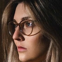 Juliane Denzer Desnuda