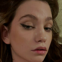 Juliayourbaby Desnuda