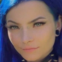 Justine Schiavone Desnuda