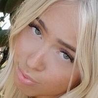 Kellsss Desnuda