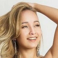 Larisse Farias Desnuda