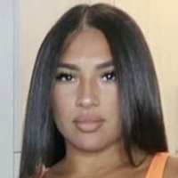 Leslie Ines Desnuda