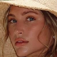 Liberty Netuschil Desnuda