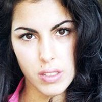 Lisa Makhedjouf Desnuda