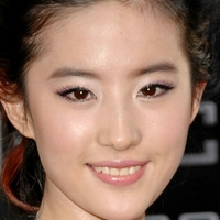 Liu Yifei Desnuda