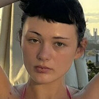 lmkwhenurhome Desnuda