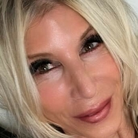 Lorraine Lewis Desnuda