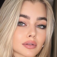 lucien_tiffany Desnuda