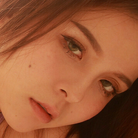 Mandi 香菱 Desnuda