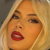 Marina Vjollca Desnuda