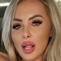 Milenka Desnuda
