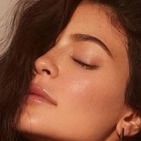 Natalie Mae Desnuda