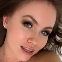 Nicole Ross Desnuda