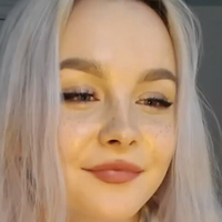 Nicolegreyt Desnuda