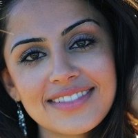 Nishi Munshi Desnuda