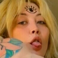 occultriz Desnuda