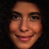 Parisa Fitz-Henley Desnuda