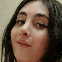 Sarah Alexis Desnuda