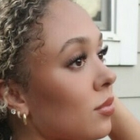 Selah Molden Desnuda