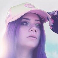 Sierra Strange Desnuda