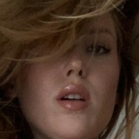 Sunny Daze Desnuda