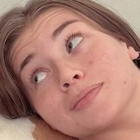 Sydney Taylor Desnuda