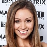 Tamaryn Payne Desnuda