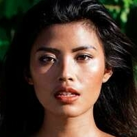Tita Sahara Desnuda